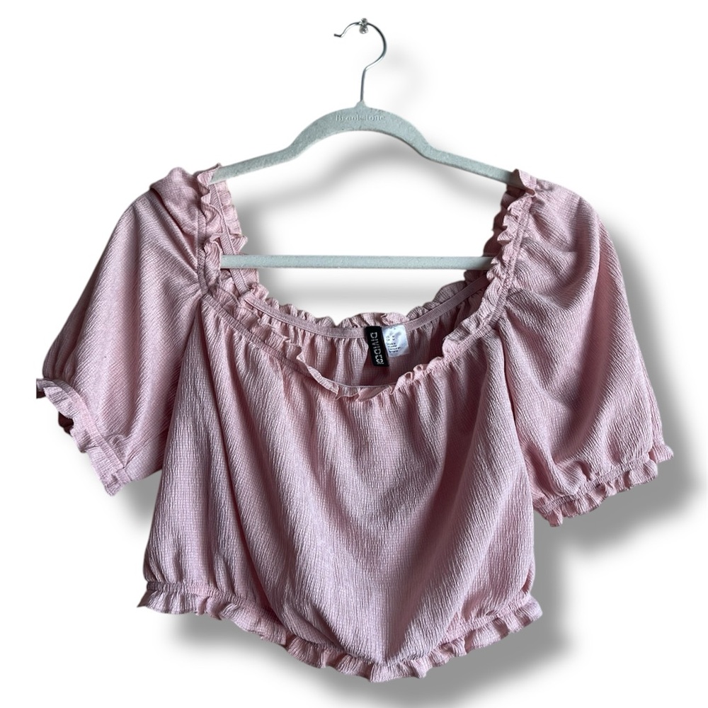 Pink cropped blouse ✨